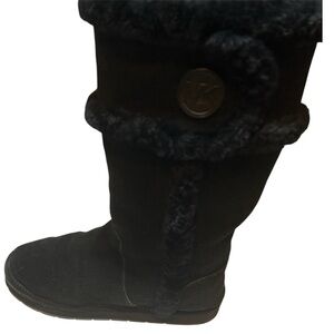 Michael Kors Black Winter Suede Shearling Boots with Fur Trim